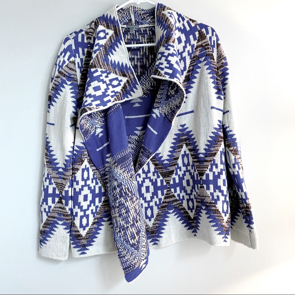 Snuggly Charlotte Russe Open front cardigan, Size S